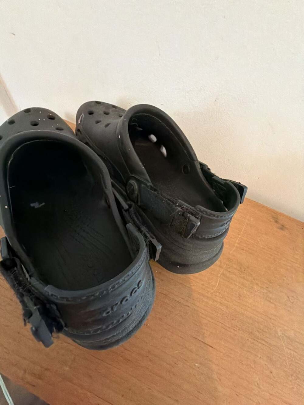 Crocs Syncro Max Utility Clogs - Picture 4 of 5
